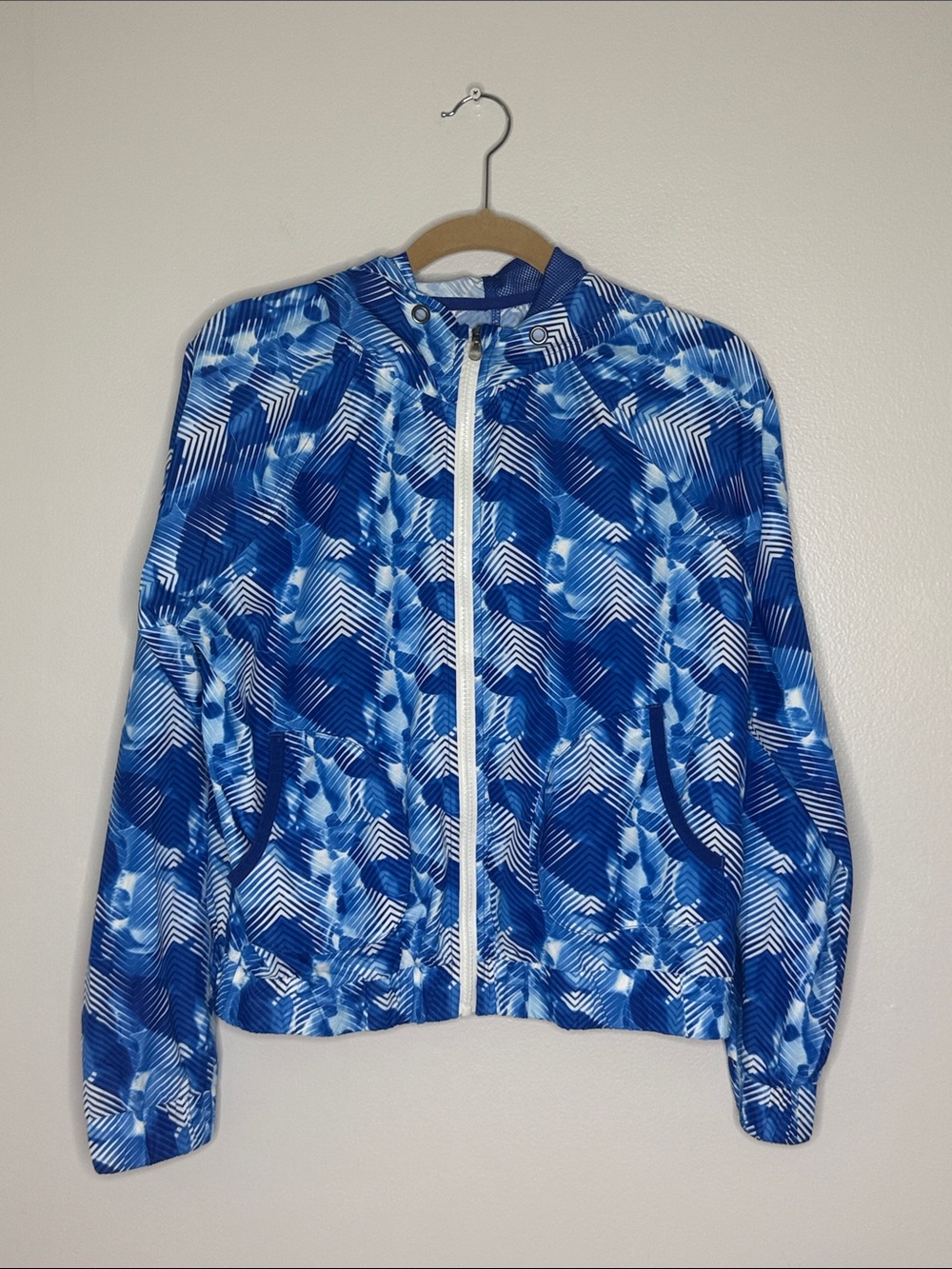 Kyodan Blue & White Geometric Zip Athletic Jacket Size Medium